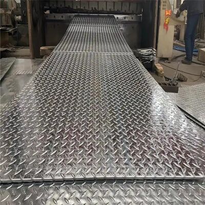 kaufen Kundenspezifisches kariertes Aluminiumblatt Diamond Plate Anti Slip Ribbed 200mm Online-Herstellung