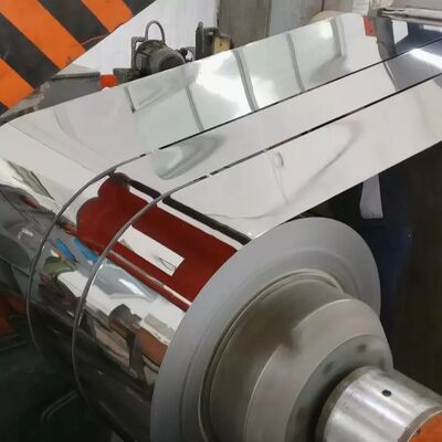 kaufen Kaltgewalztes PVD-Edelstahl-Spulen-Farbgold beschichtete AISI 201 202 304 Online-Herstellung