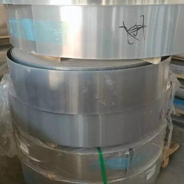 5154 5454 Verschleißfeste Aluminiumspulenrolle Weiß Glatt Kundenspezifische Breite